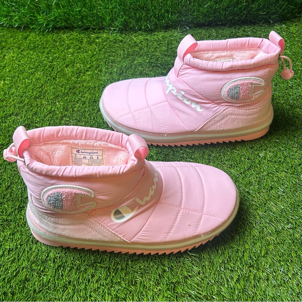 Champion Rally Bootie Kids 7Y Pink Candy Chalkโ White Quilted Faux Fur CP100350Y
